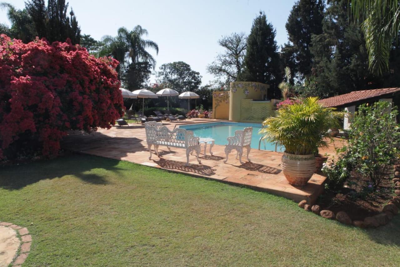 Hotel Pousada Chale Das Flores Sertãozinho Εξωτερικό φωτογραφία