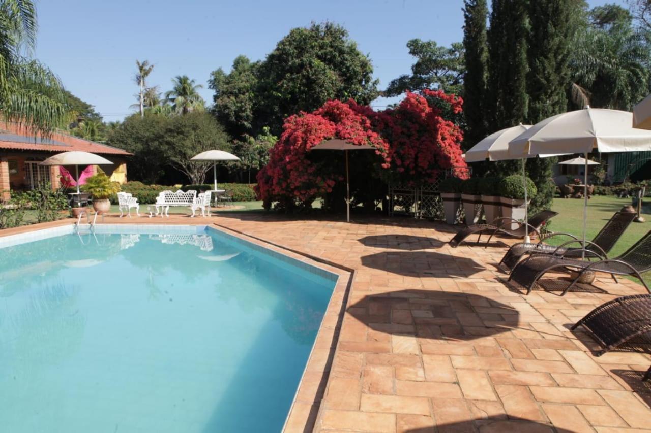 Hotel Pousada Chale Das Flores Sertãozinho Εξωτερικό φωτογραφία
