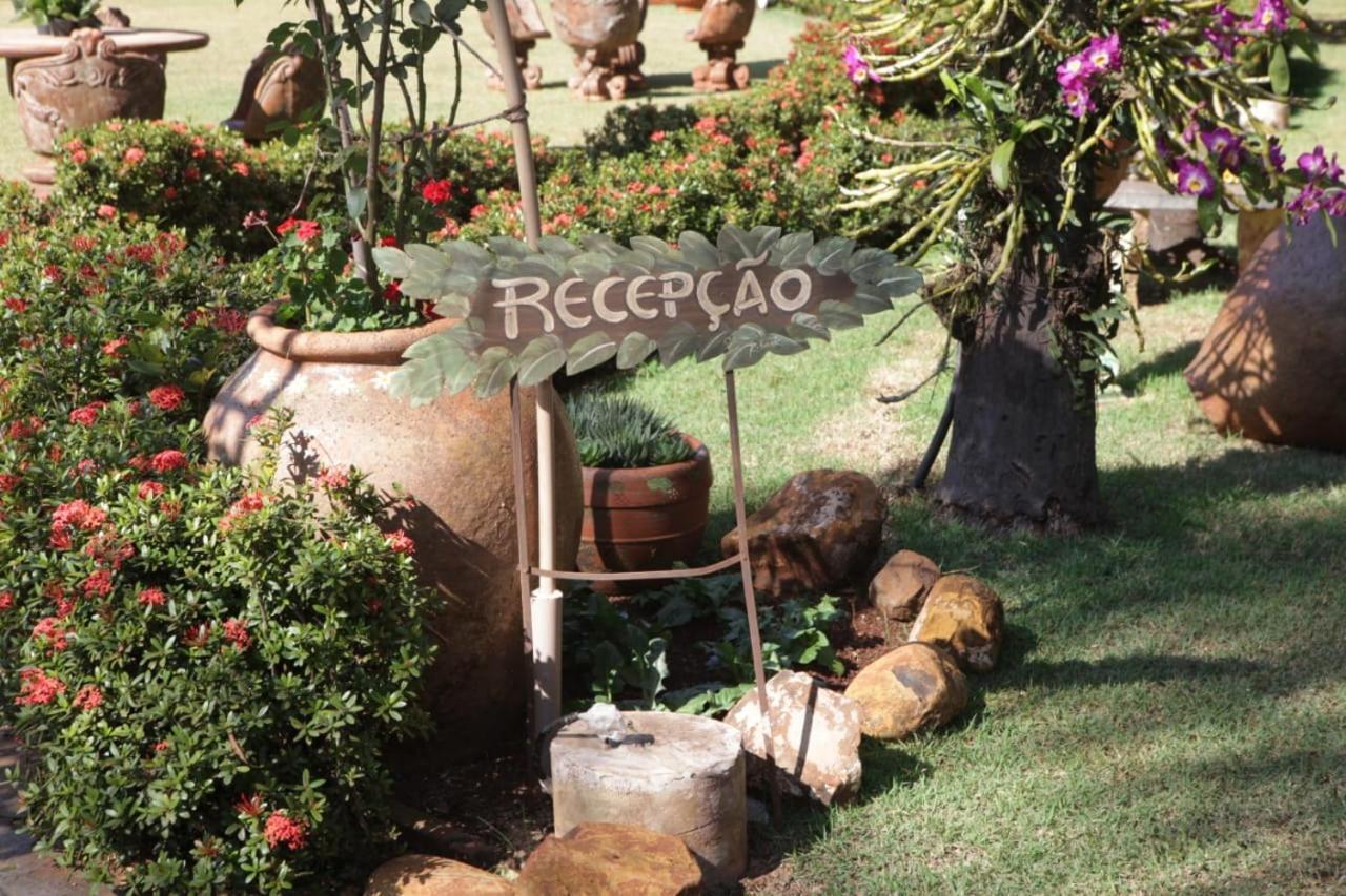 Hotel Pousada Chale Das Flores Sertãozinho Εξωτερικό φωτογραφία