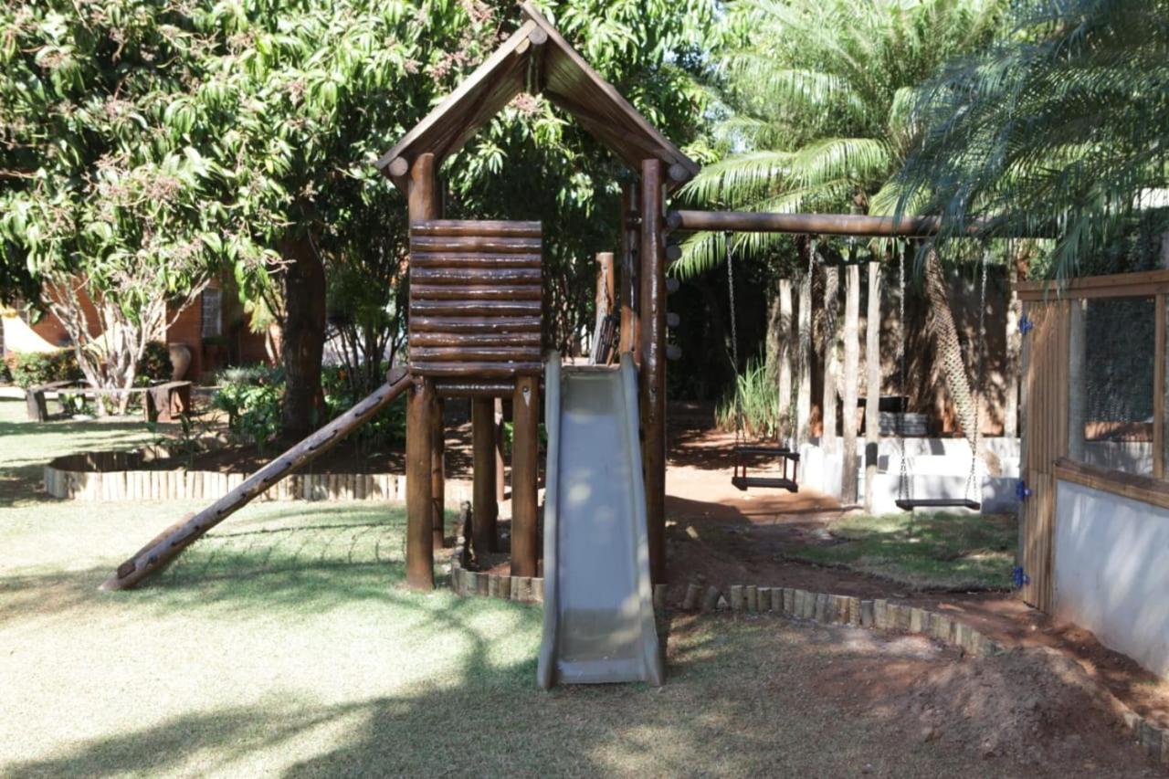 Hotel Pousada Chale Das Flores Sertãozinho Εξωτερικό φωτογραφία